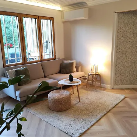 Aelylaen Helmi Spacious Two-bedroom With Sauna