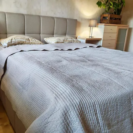 Aelylaen Helmi Spacious Two-bedroom With Sauna Apartamento *