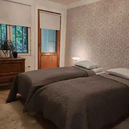 Aelylaen Helmi Spacious Two-bedroom With Sauna