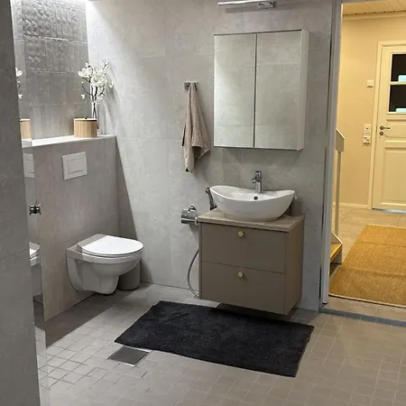 Aelylaen Helmi Spacious Two-bedroom With Sauna
